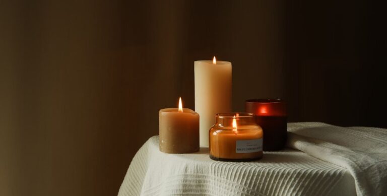 The Soothing World of Aromatherapy Candles: A Comprehensive Guide